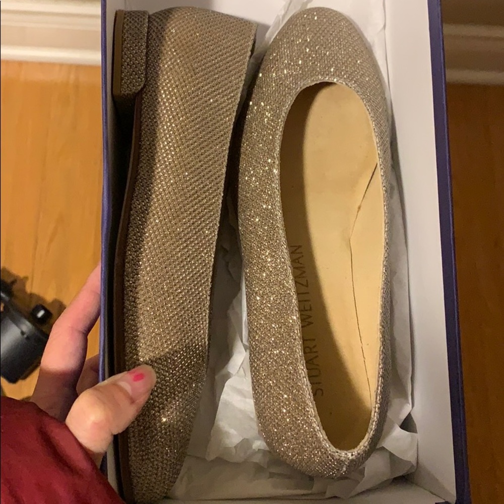 Beautiful stuart weitzman size 4.5 leather shoe